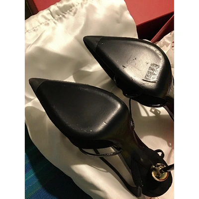 Pre-owned Roger Vivier Black Patent Leather Heels