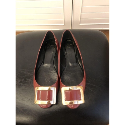 Pre-owned Roger Vivier Leather Ballet Flats In Purple