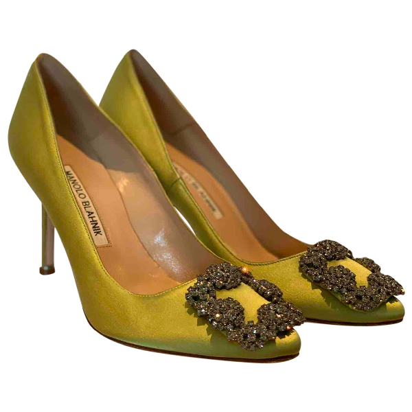 manolo blahnik hangisi green