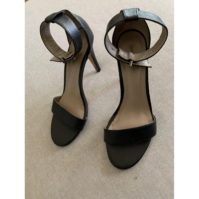 Pre-owned Zimmermann Leather Sandals In Black