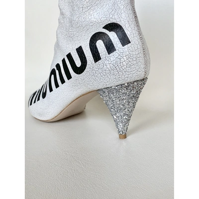 Pre-owned Miu Miu Leather Ankle Boots In White