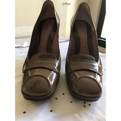 Pre-owned Barbara Bui Patent Leather Heels In Brown