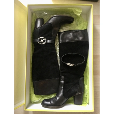 Pre-owned Dkny Leather Boots In Black