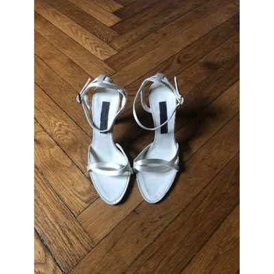 Pre-owned Alberta Ferretti Sandals In White