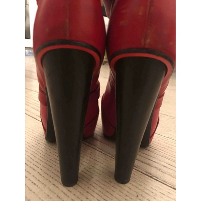 Pre-owned Versace Red Leather Boots