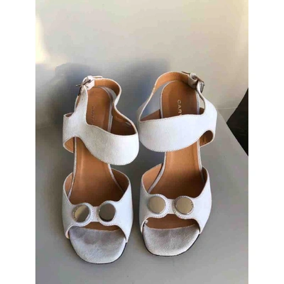 Pre-owned Carven Grey Suede Sandals