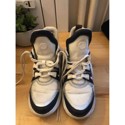 Pre-owned Louis Vuitton White Cloth Trainers