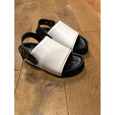 Pre-owned Celine White Leather Sandals