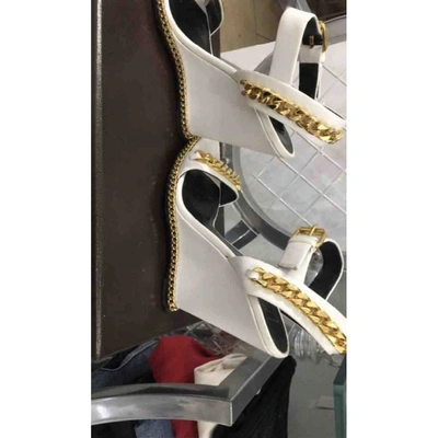 Pre-owned Giuseppe Zanotti Leather Sandals In White