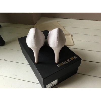 Pre-owned Paule Ka White Cloth Heels