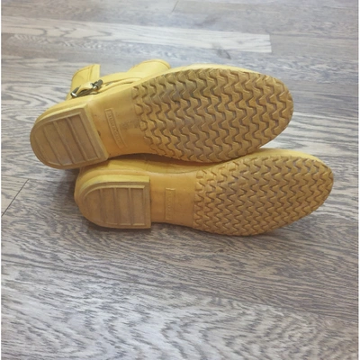 Pre-owned Burberry Yellow Rubber Boots