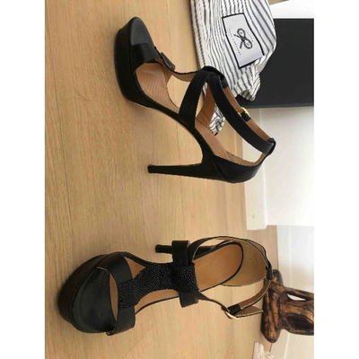 Pre-owned Anya Hindmarch Leather Sandals In Black