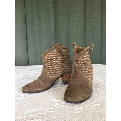 Pre-owned Maje Ankle Boots In Beige
