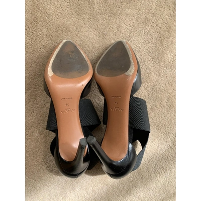 Pre-owned Alaïa Leather Heels In Black