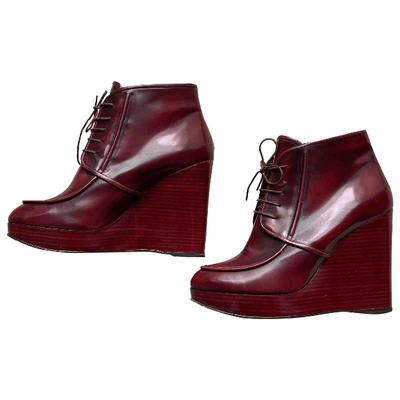 Pre-owned Ferragamo Leather Lace Up Boots In Burgundy