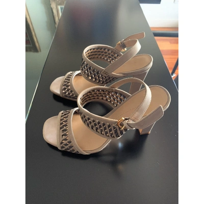 Pre-owned Aerin Beige Leather Sandals
