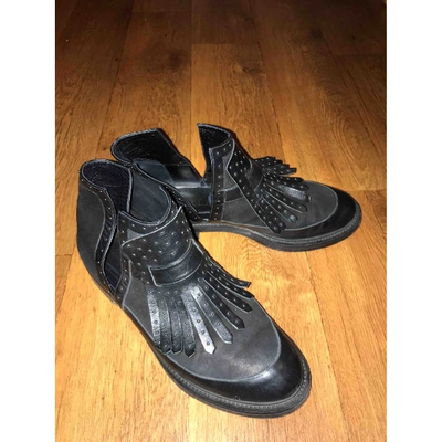 Pre-owned Aperlai Black Leather Boots
