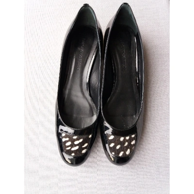 Pre-owned Emporio Armani Patent Leather Ballet Flats In Black