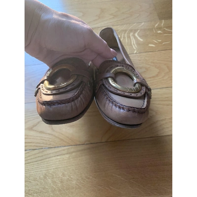 Pre-owned Dolce & Gabbana Leather Flats In Beige