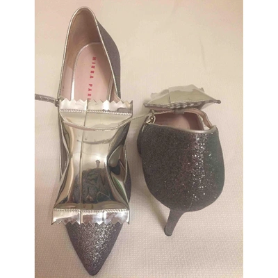 Pre-owned Minna Parikka Silver Leather Heels