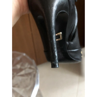 Pre-owned Roger Vivier Leather Ankle Boots In Black