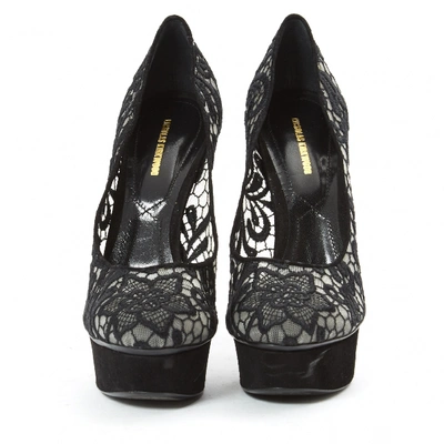 Pre-owned Nicholas Kirkwood Cloth Heels In Black