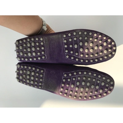 Pre-owned Tod's Gommino Flats In Purple