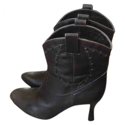 Pre-owned Marc By Marc Jacobs Leather Ankle Boots In Brown