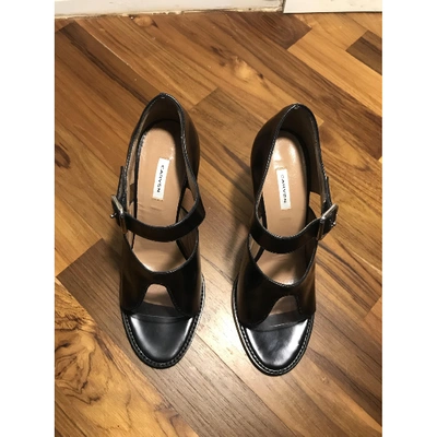 Pre-owned Carven Leather Sandals In Black