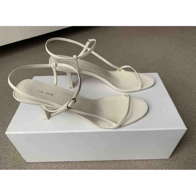 Pre-owned The Row Bare Leather Sandal In White