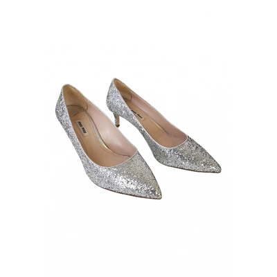 Pre-owned Miu Miu Glitter Heels In Silver