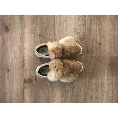 Pre-owned Moncler Ecru Rabbit Trainers