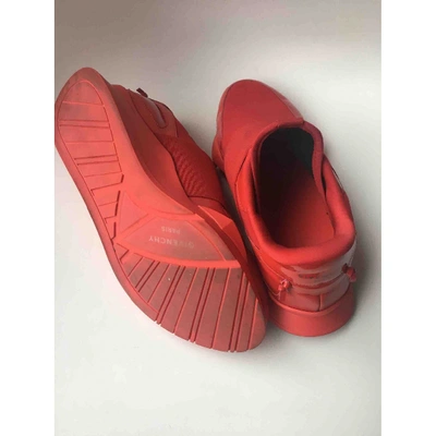 Pre-owned Givenchy Red Cloth Trainers