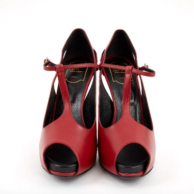 Pre-owned Roger Vivier Leather Heels In Red