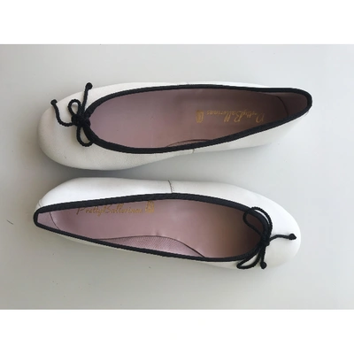 Pre-owned Pretty Ballerinas White Leather Ballet Flats