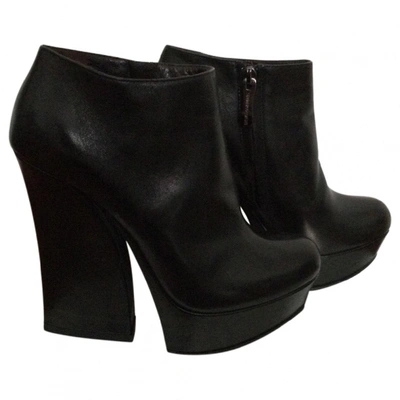 Pre-owned Gianmarco Lorenzi Black Leather Ankle Boots