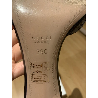 Pre-owned Gucci Black Crocodile Sandals