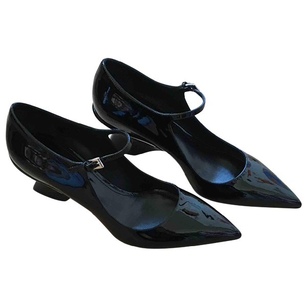 prada mary jane heels