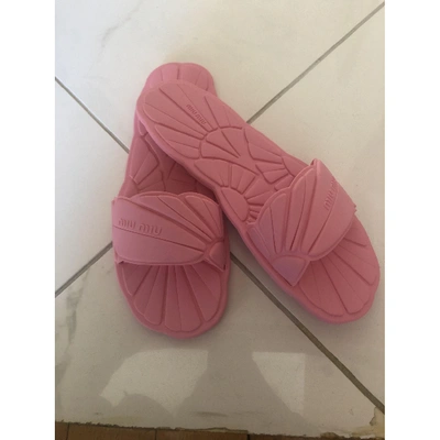 Pre-owned Miu Miu Pink Rubber Sandals