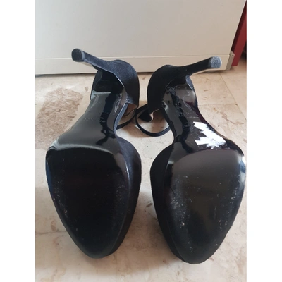 Pre-owned Liviana Conti Sandals In Black