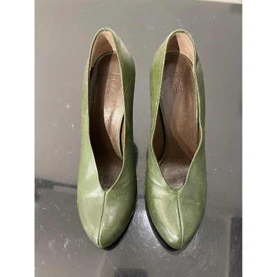 Pre-owned Hoss Intropia Green Leather Heels