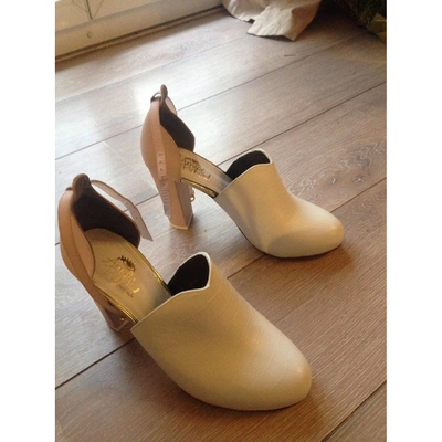 Pre-owned Amélie Pichard Leather Heels In Pink