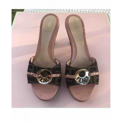 Pre-owned Fendi Cloth Mules & Clogs