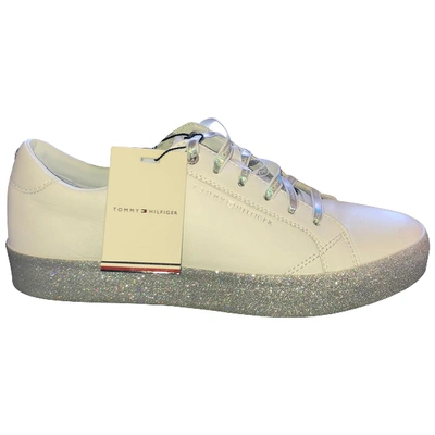 Pre-owned Tommy Hilfiger White Leather Trainers