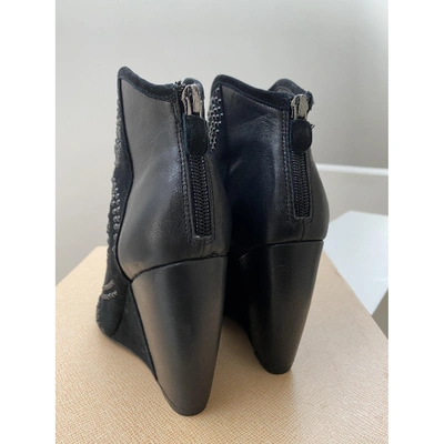 Pre-owned Lola Cruz Ankle Boots In Black