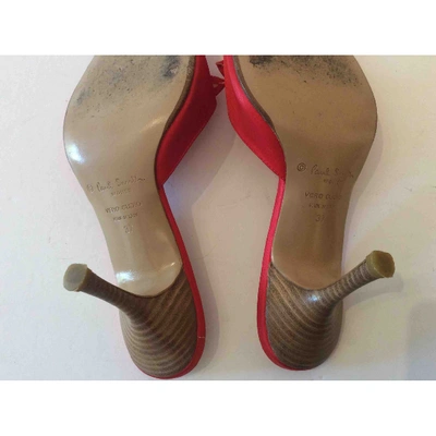 Pre-owned Paul Smith Cloth Mules & Clogs In Red