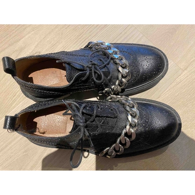 Pre-owned Givenchy Black Leather Lace Ups