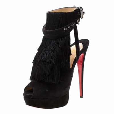 Pre-owned Christian Louboutin Black Suede Sandals