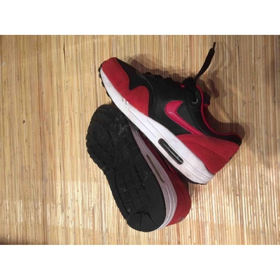 Pre-owned Nike Air Max Cloth Trainers In Red