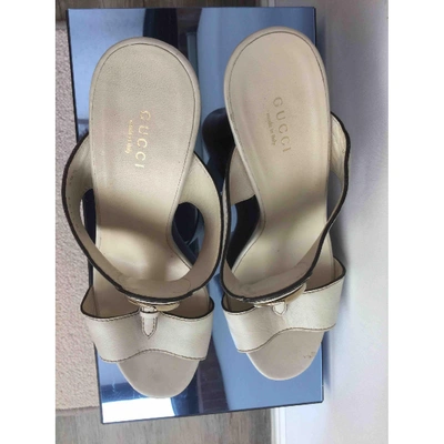 Pre-owned Gucci Beige Leather Sandals